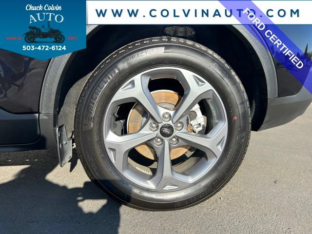 Certified 2025 Ford Escape ST-Line Select AWD/4WD image 12