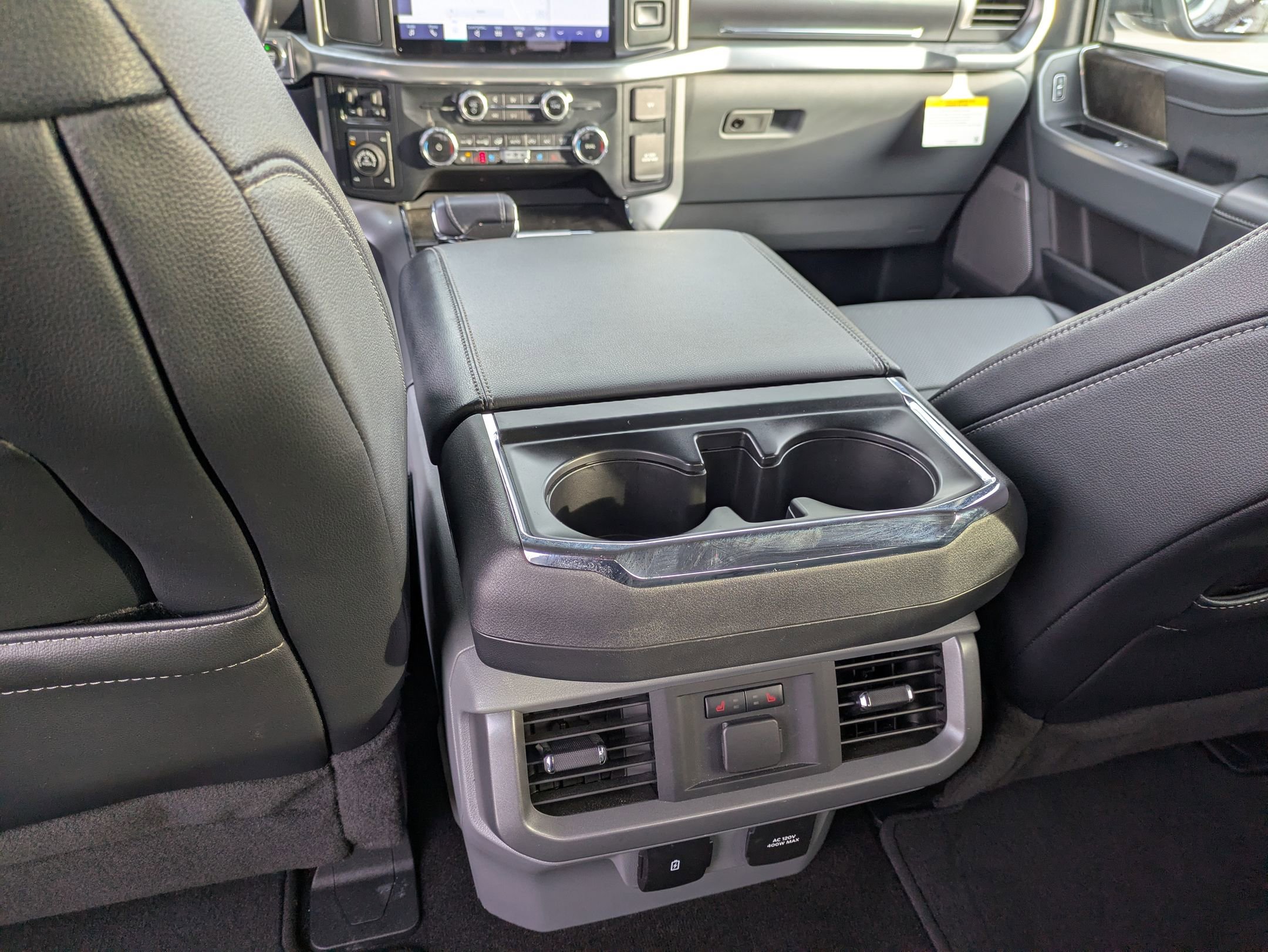 Certified 2022 Ford F150 Lariat w/ Equipment Group 502A High image 33