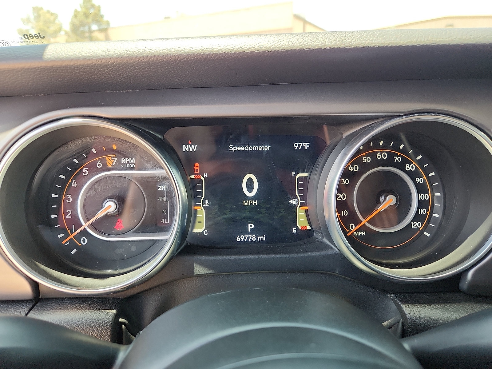 Used 2023 Jeep Gladiator Sport AWD/4WD image 10