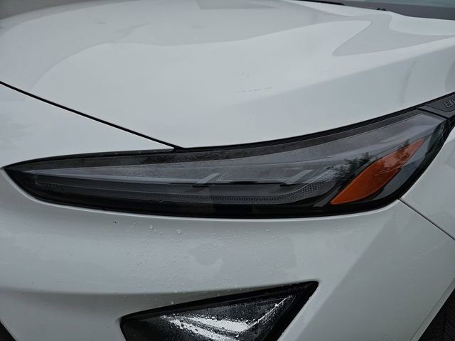 Used 2023 Chevrolet Bolt EUV LT w/ Driver Confidence Package FWD image 29