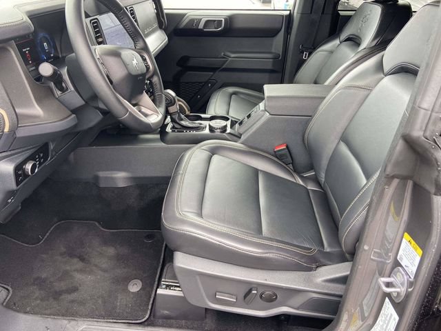 Certified 2025 Ford Bronco Badlands AWD/4WD image 13