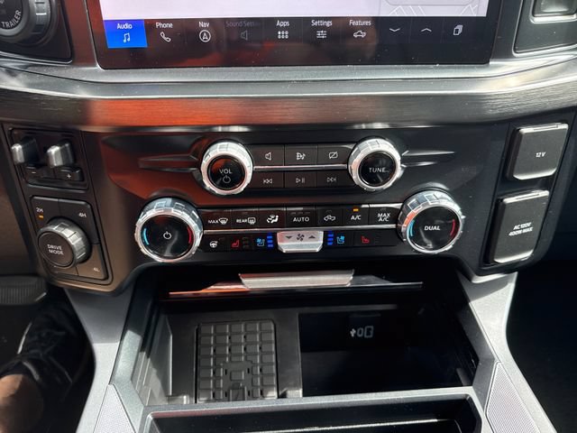 Certified 2024 Ford F250 Lariat w/ Lariat Ultimate Package AWD/4WD image 30