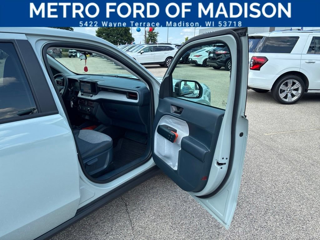 Certified 2024 Ford Maverick XLT w/ XLT Luxury Package FWD image 44