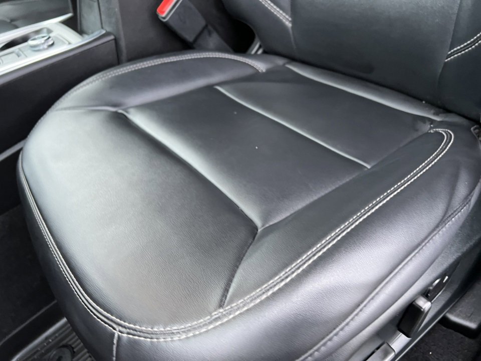 Certified 2023 Ford Explorer XLT w/ Equipment Group 202A image 13