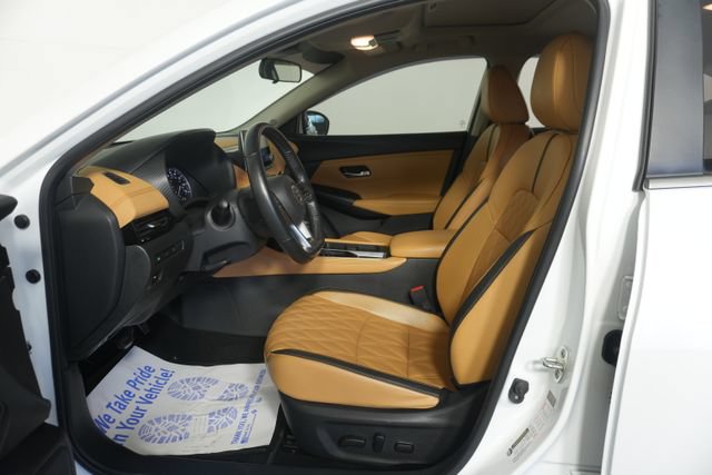 Used 2023 Nissan Sentra SV w/ SV Premium Package FWD image 24