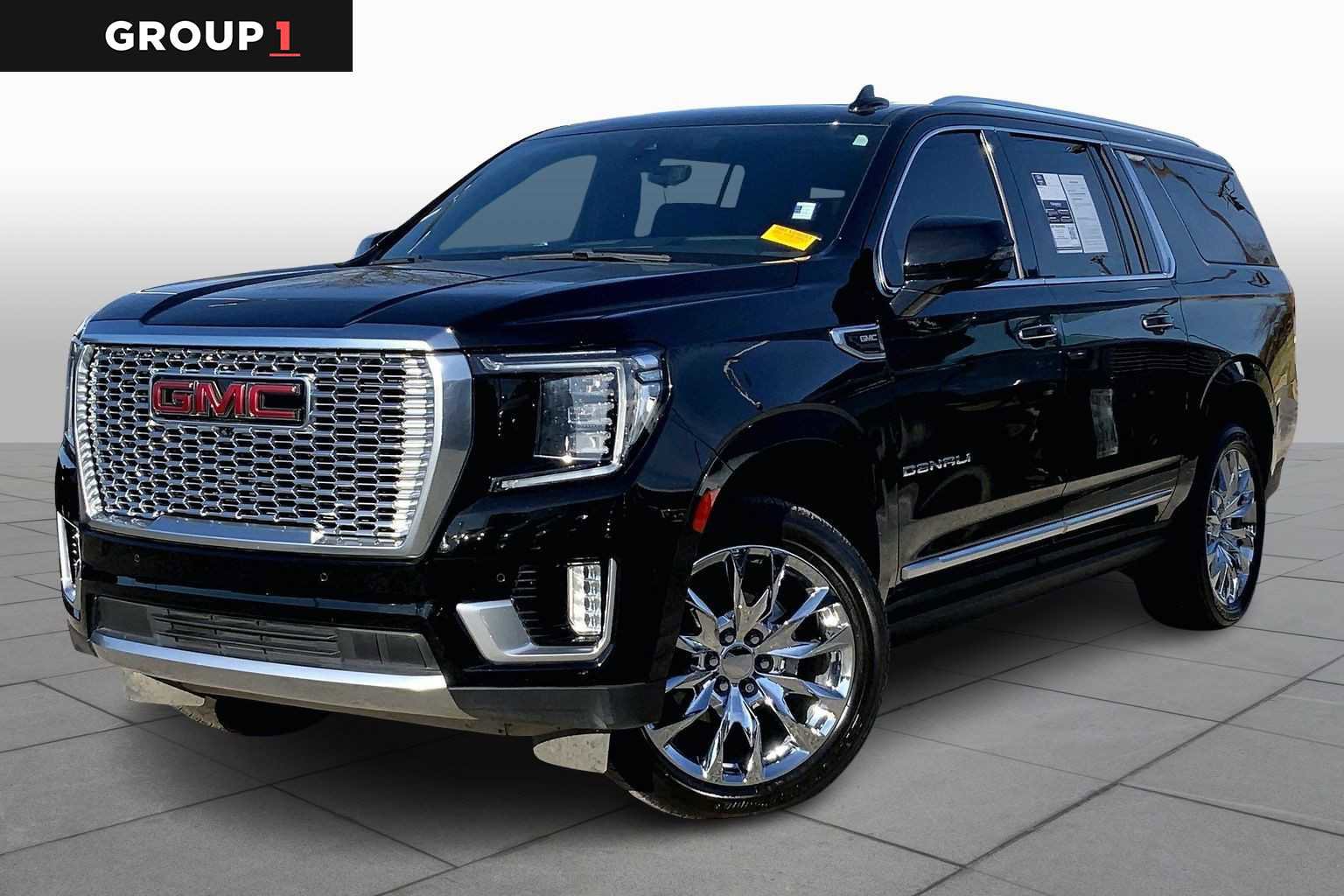 Used 2022 GMC Yukon XL Denali w/ Denali Premium Package image 1