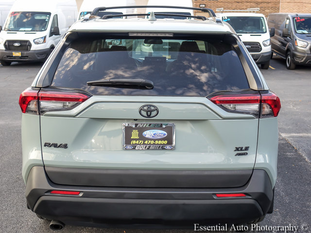 Used 2022 Toyota RAV4 XLE w/ Convenience Package AWD/4WD image 6