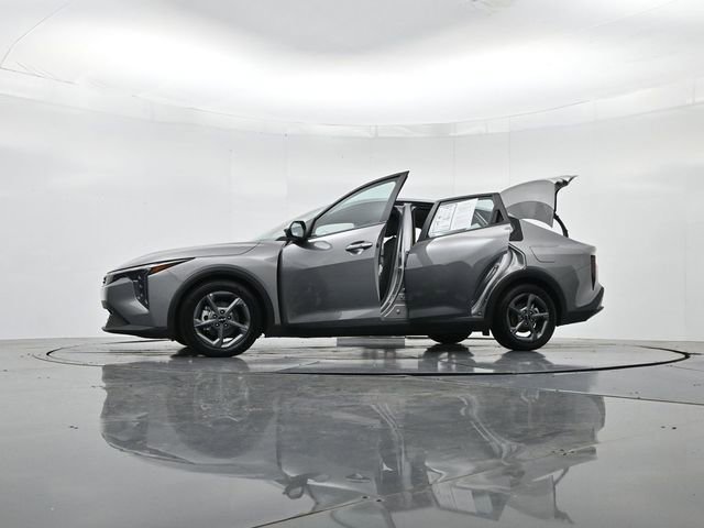 Used 2025 Kia K4 FWD image 53