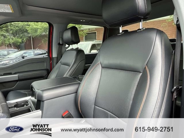 Certified 2025 Ford F450 Lariat w/ Chrome Package image 32