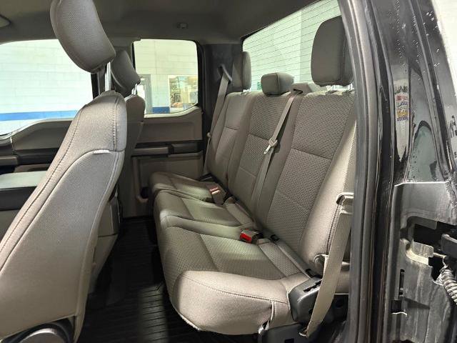 Certified 2019 Ford F250 XLT w/ XLT Premium Package AWD/4WD image 25