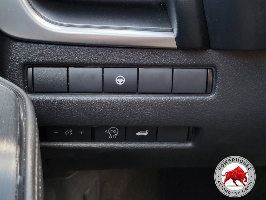 Used 2024 Nissan Rogue SV FWD image 28