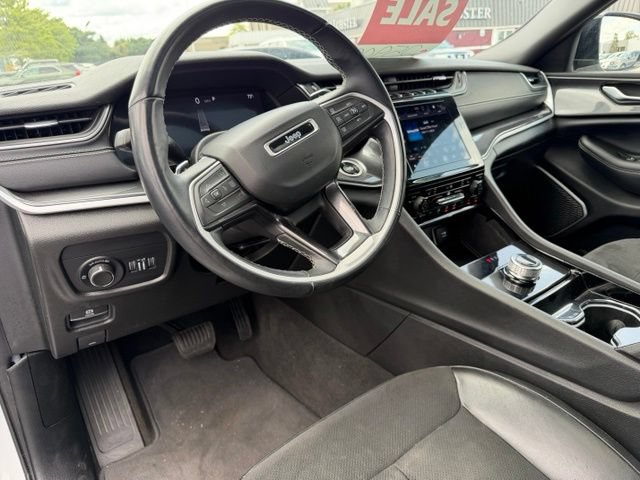 Used 2021 Jeep Grand Cherokee L Laredo AWD/4WD image 7