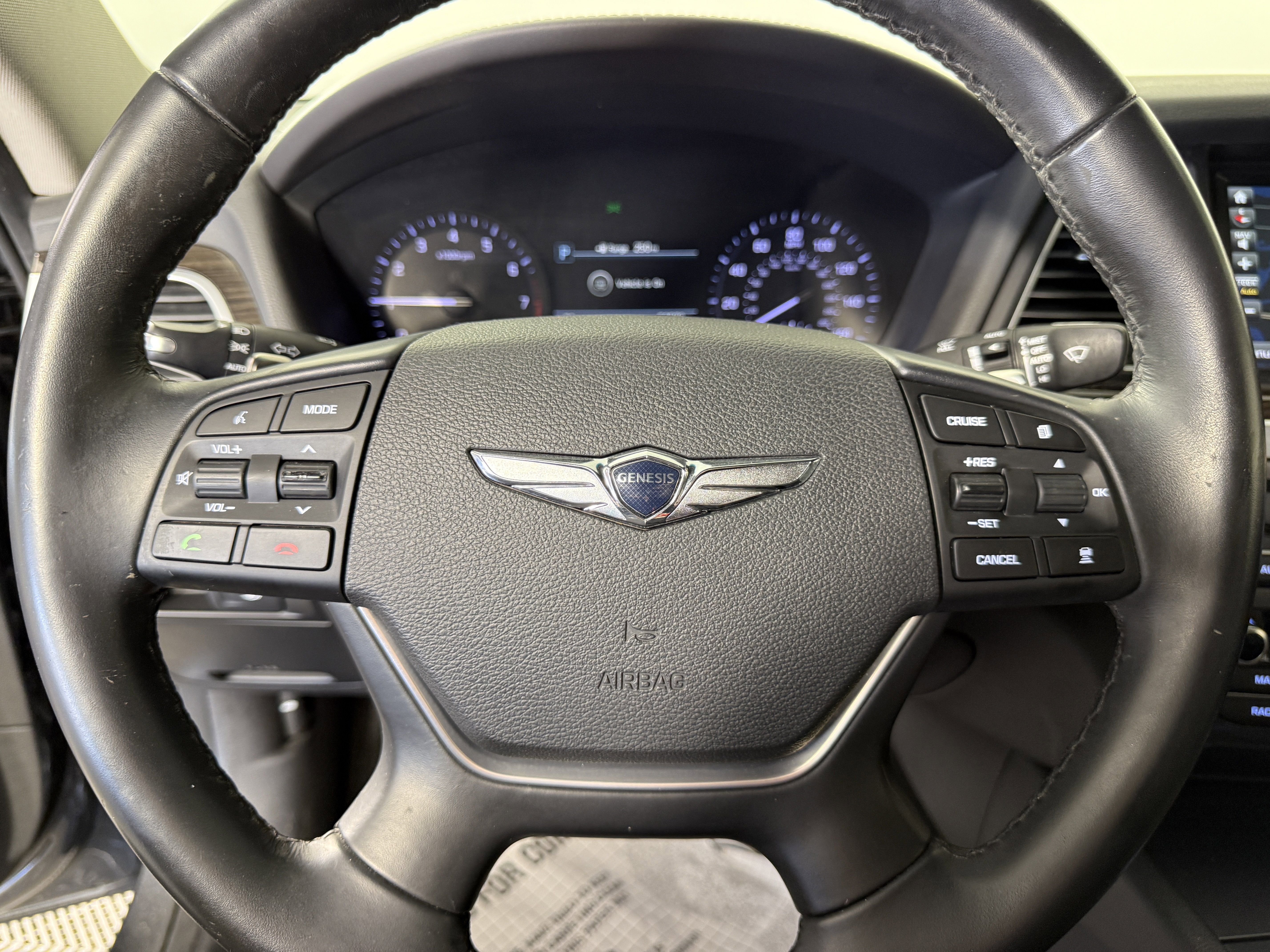 Used 2019 Genesis G80 3.8 image 25