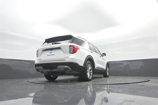 Certified 2023 Ford Explorer Limited w/ Equipment Group 301A image 38
