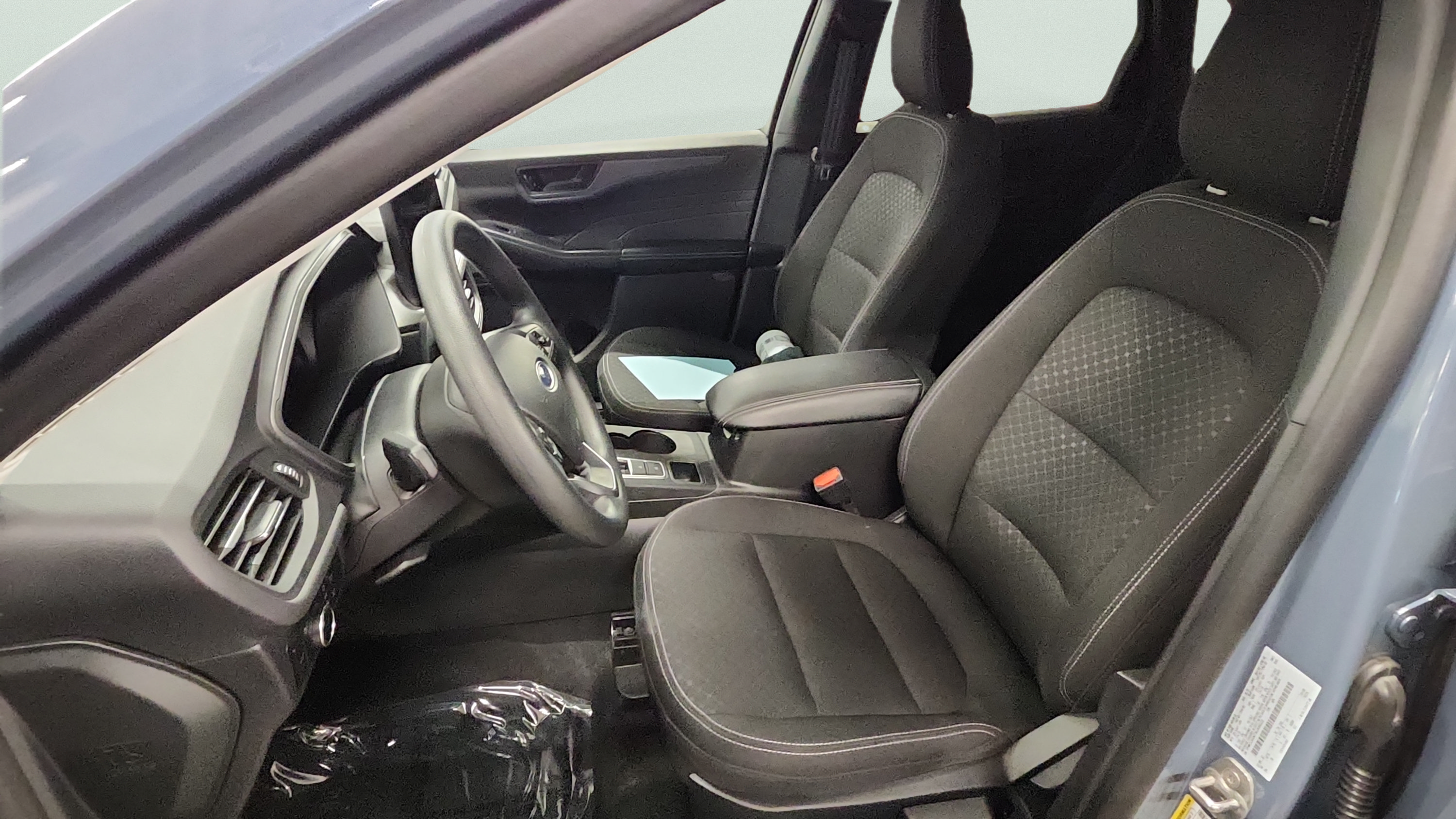 Certified 2025 Ford Escape Active w/ Tech Pack #1 AWD/4WD image 10
