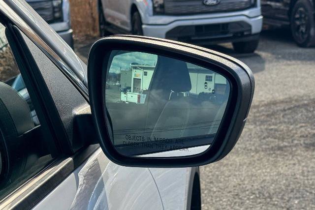 Certified 2023 Ford Escape Active AWD/4WD image 11