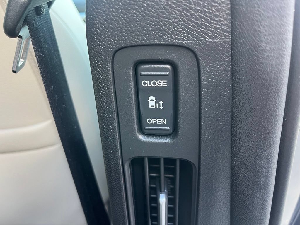 Used 2025 Honda Odyssey EX-L image 20