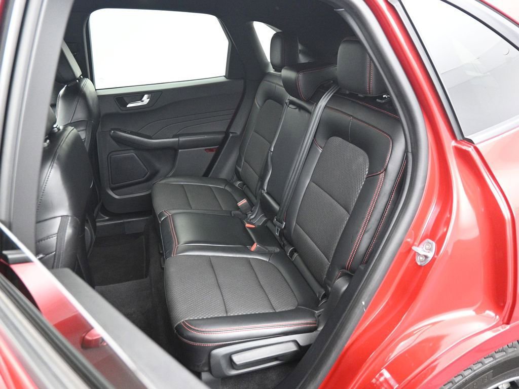 Certified 2024 Ford Escape ST-Line w/ Tech Pack #1 image 21