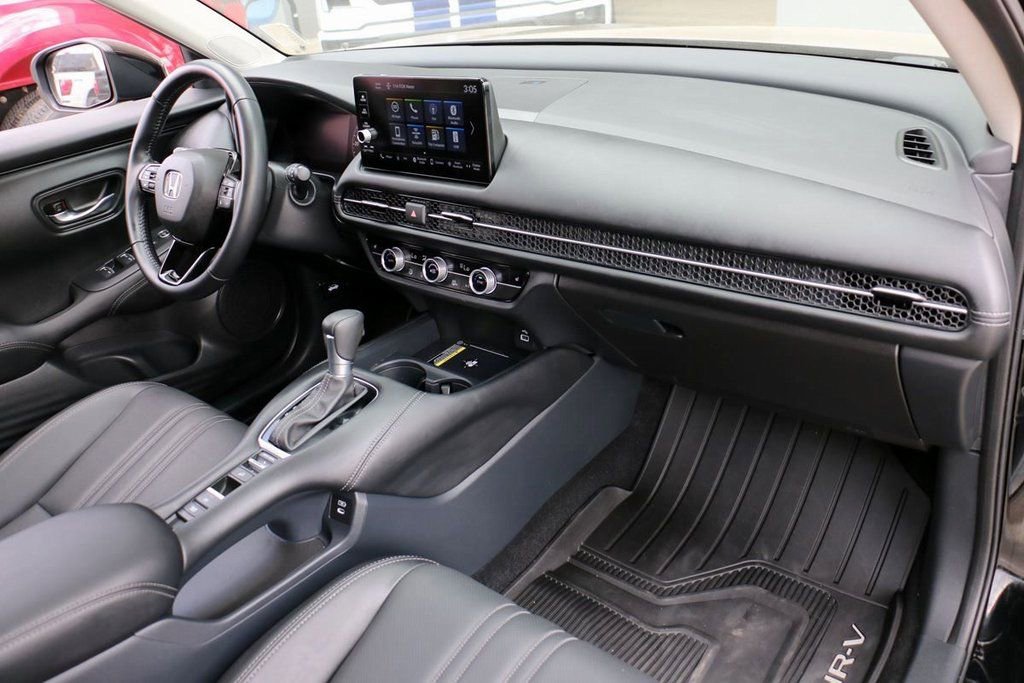 Used 2025 Honda HR-V EX-L image 31