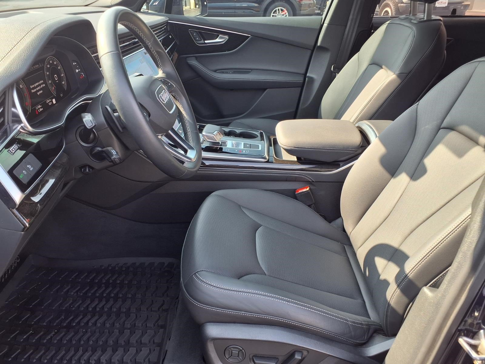 Used 2025 Audi Q7 3.0T Premium Plus AWD/4WD image 15