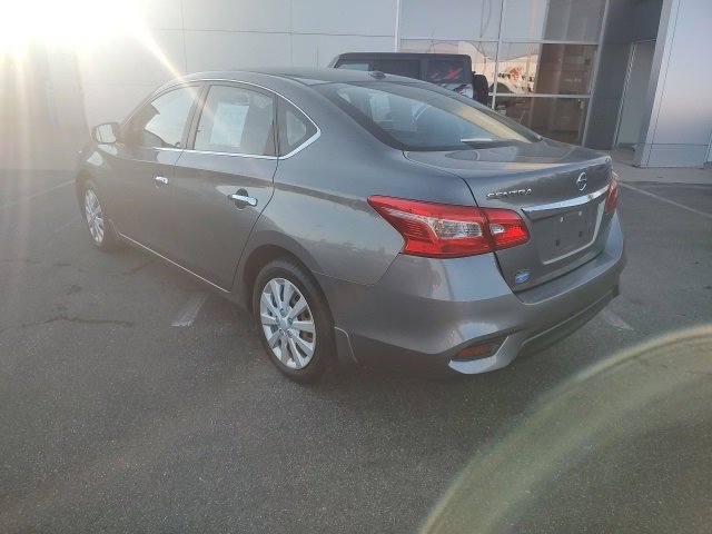 Used 2017 Nissan Sentra SV image 3