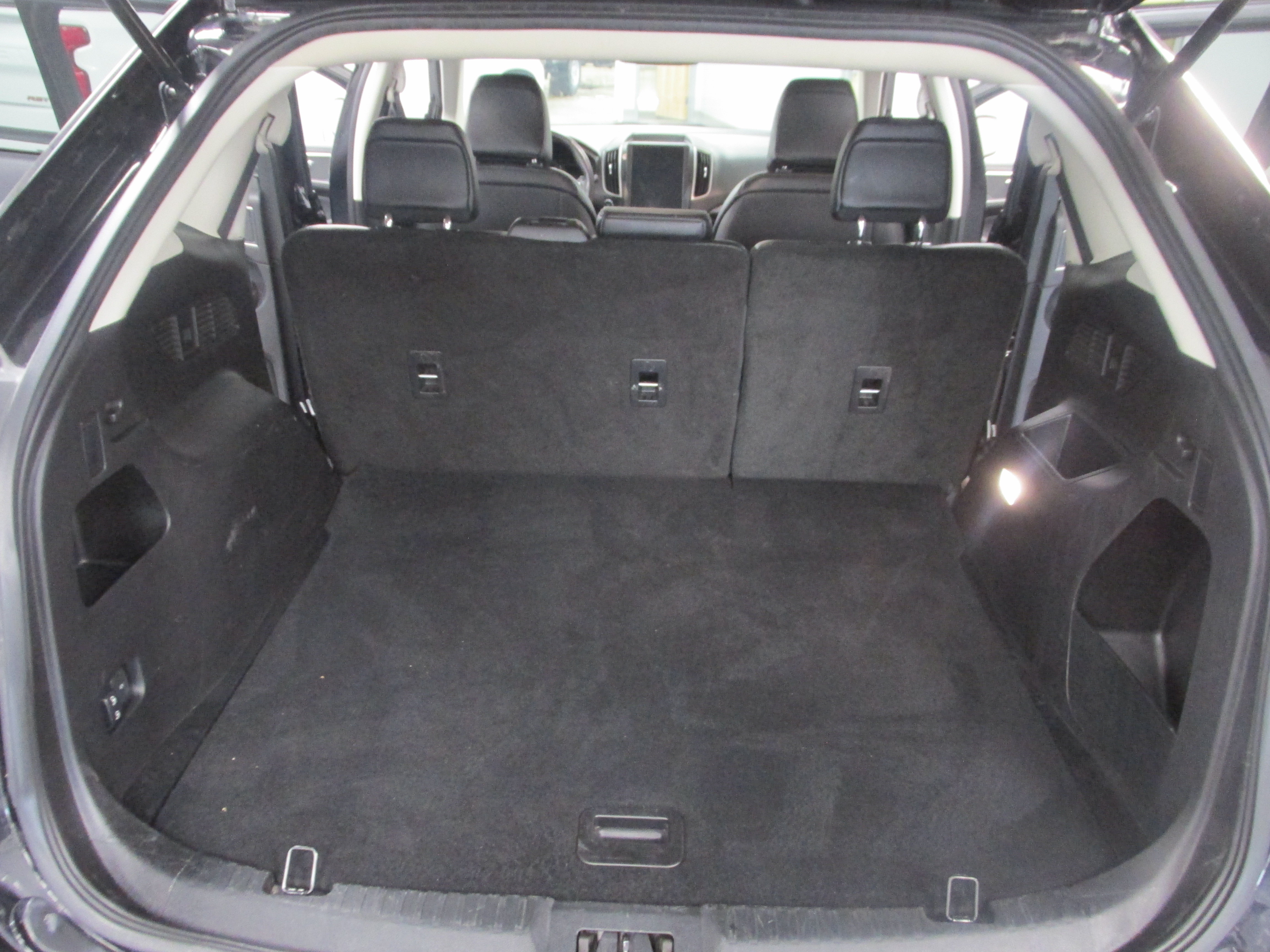 Certified 2024 Ford Edge SEL AWD/4WD image 23