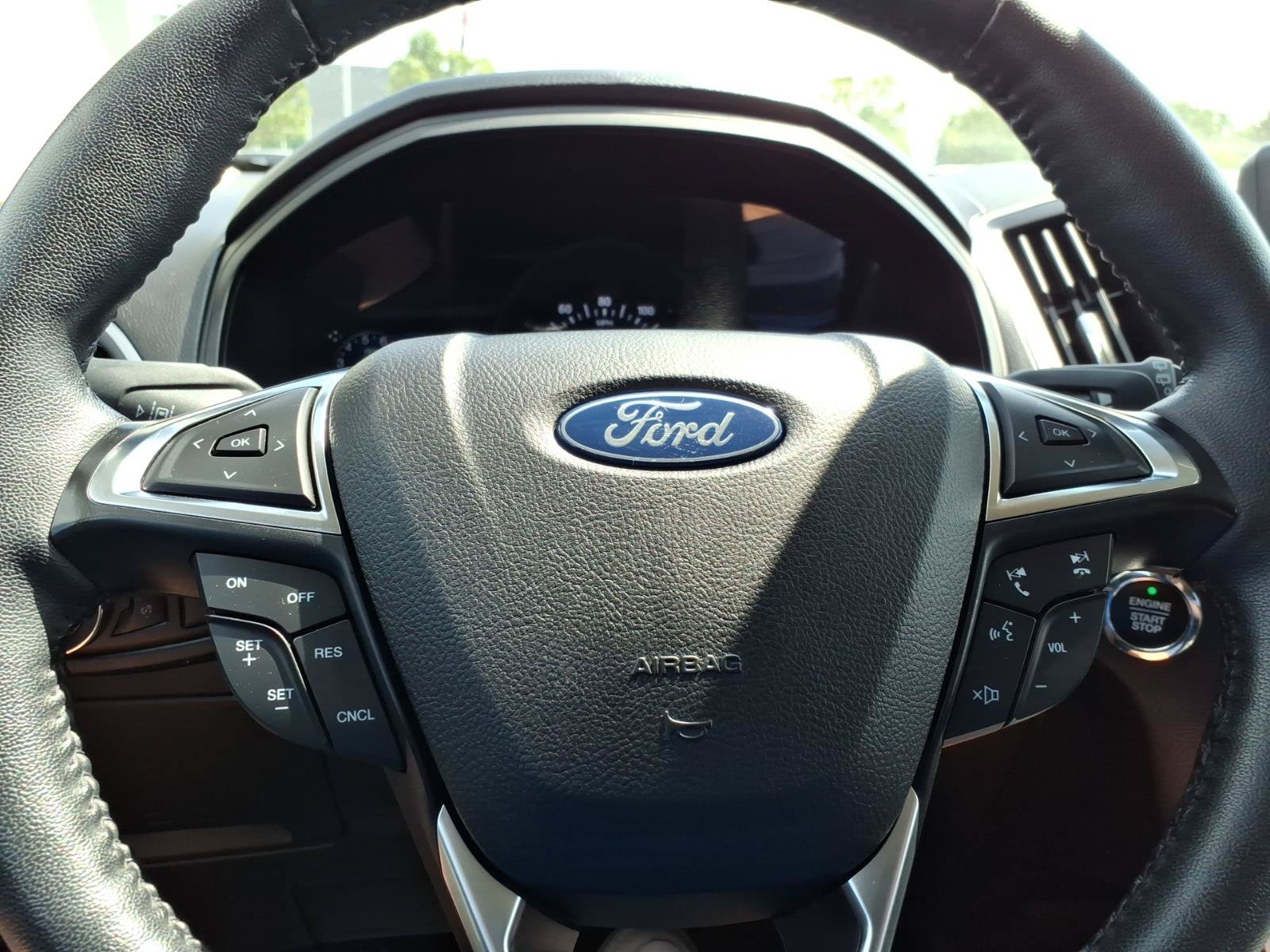 Certified 2024 Ford Edge SEL w/ Convenience Package AWD/4WD image 22