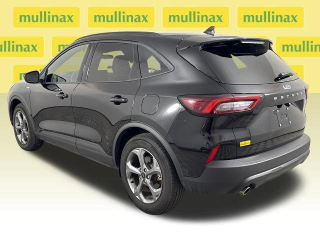 Certified 2025 Ford Escape ST-Line image 3