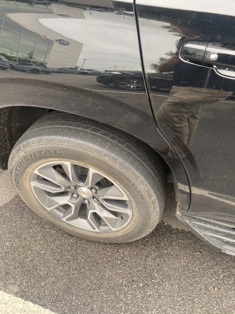 Used 2022 Chevrolet Tahoe LT w/ LT Signature Plus Package RWD image 8