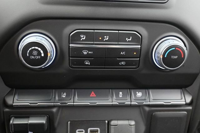 Used 2025 Chevrolet Silverado 2500 Custom AWD/4WD image 20