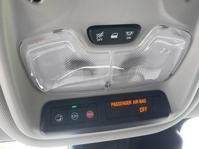 Used 2023 Chevrolet TrailBlazer LT w/ Convenience Package AWD/4WD image 27