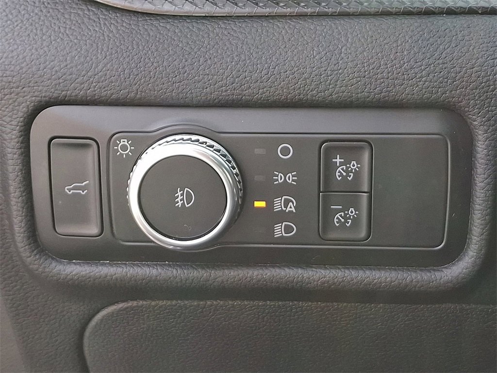 Certified 2022 Ford Explorer ST w/ Equipment Group 401A image 24