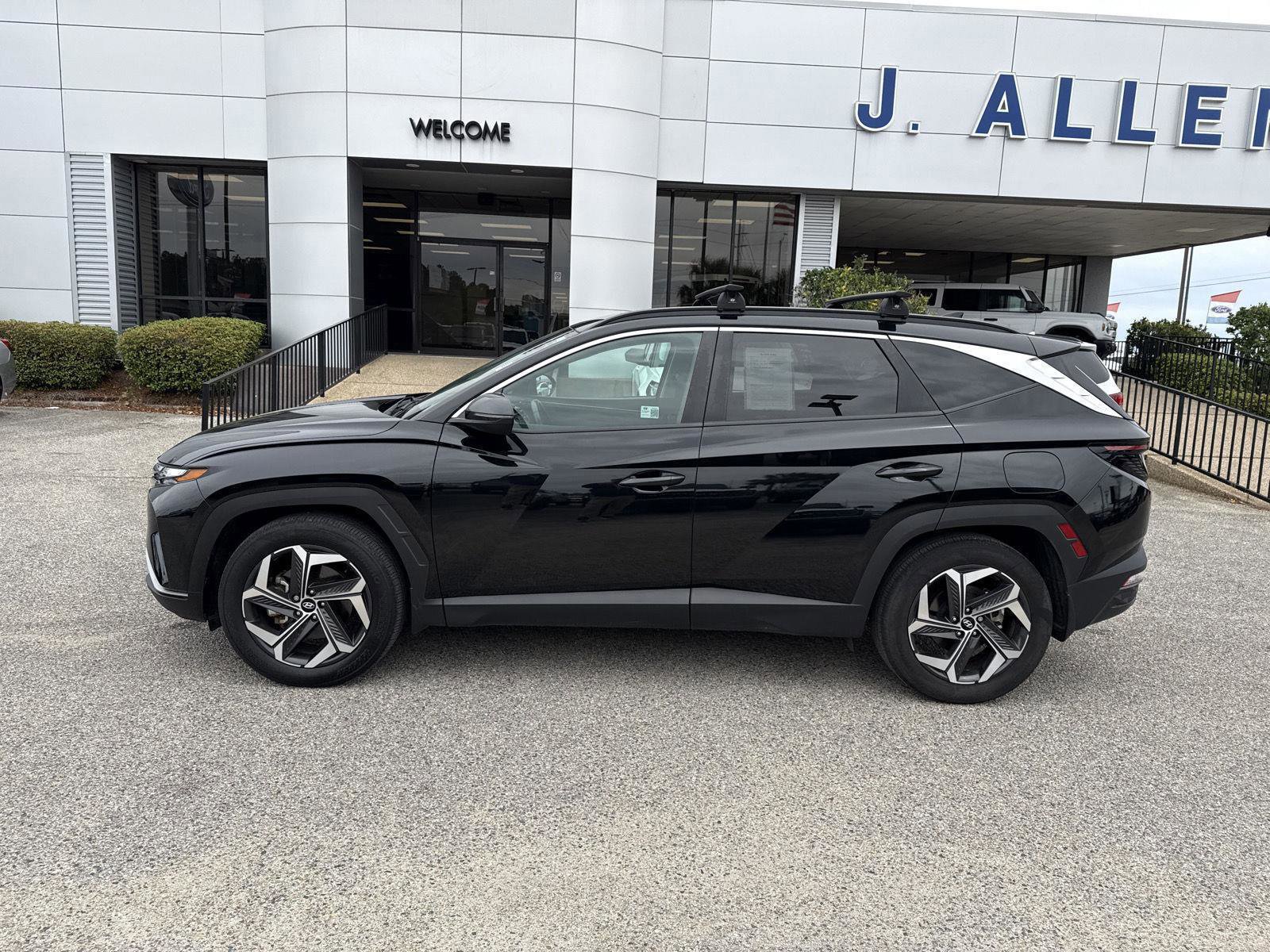 Used 2024 Hyundai Tucson SEL w/ Convenience Package FWD image 4