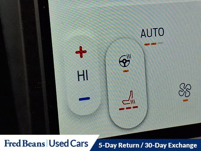 Certified 2022 Ford Edge ST-Line image 26