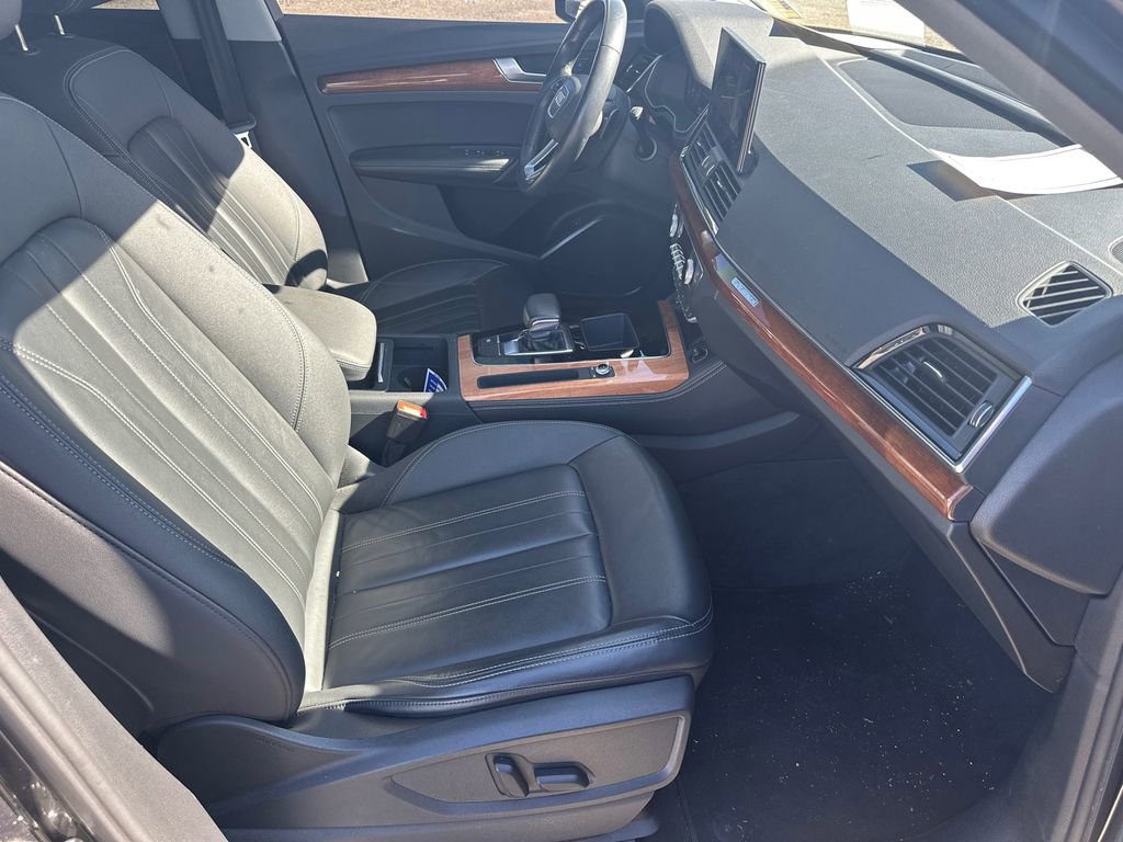 Used 2022 Audi Q5 2.0T Premium Plus AWD/4WD image 13