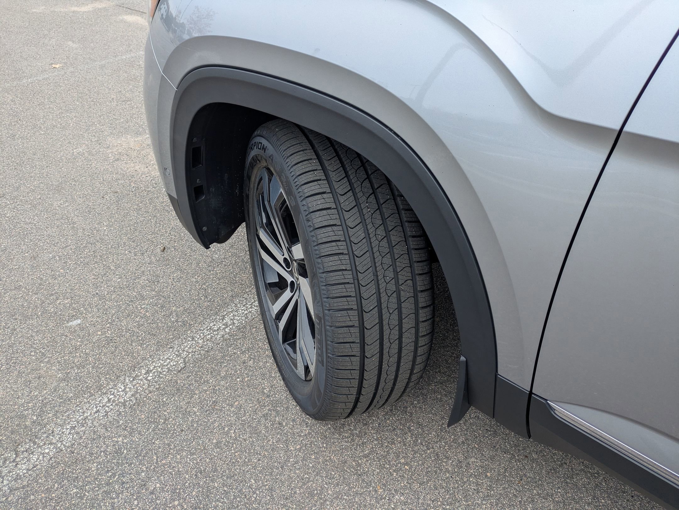 Used 2021 Volkswagen Atlas SEL Premium image 39