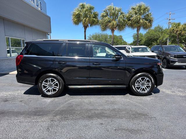 Certified 2025 Ford Expedition Active RWD image 8