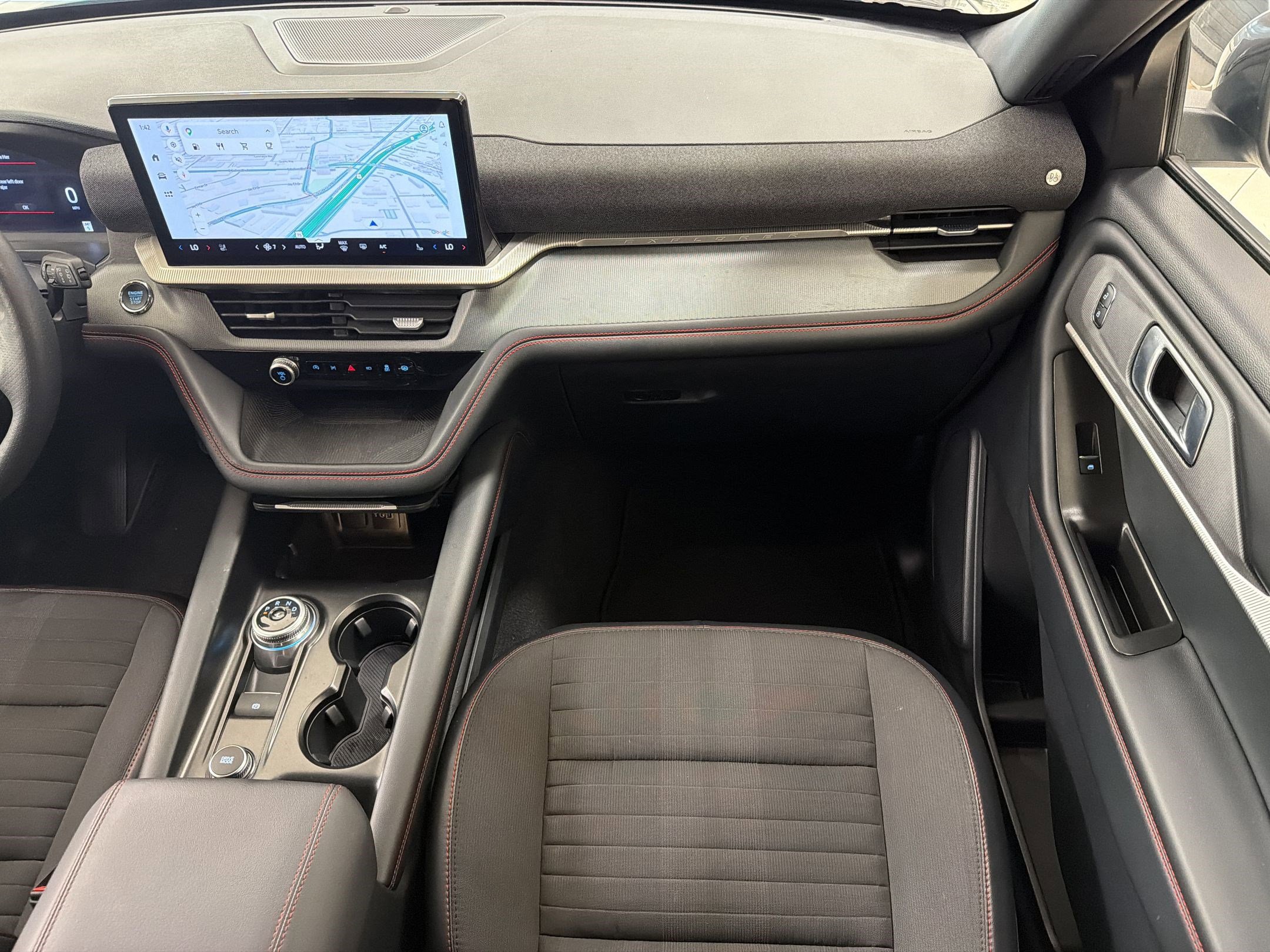 Certified 2025 Ford Explorer ST-Line w/ ST-Line Street Pack AWD/4WD image 27