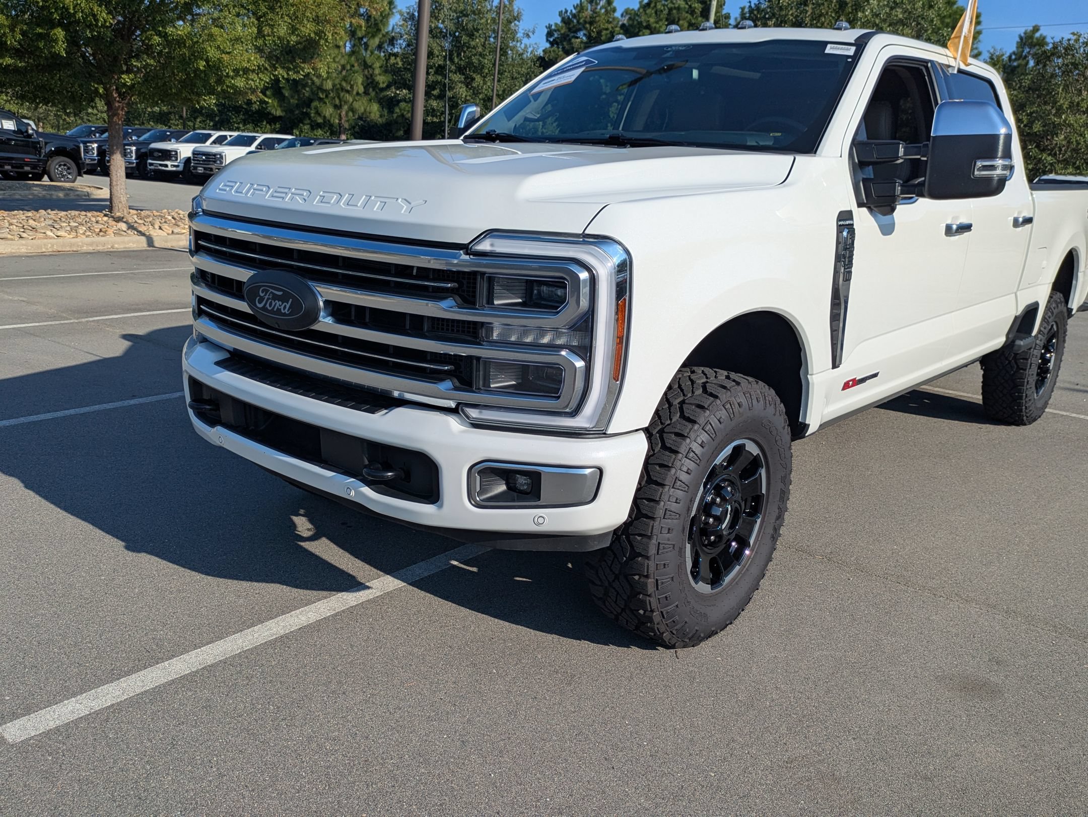 Certified 2026 Ford F250 Platinum w/ Platinum Plus Package AWD/4WD image 10