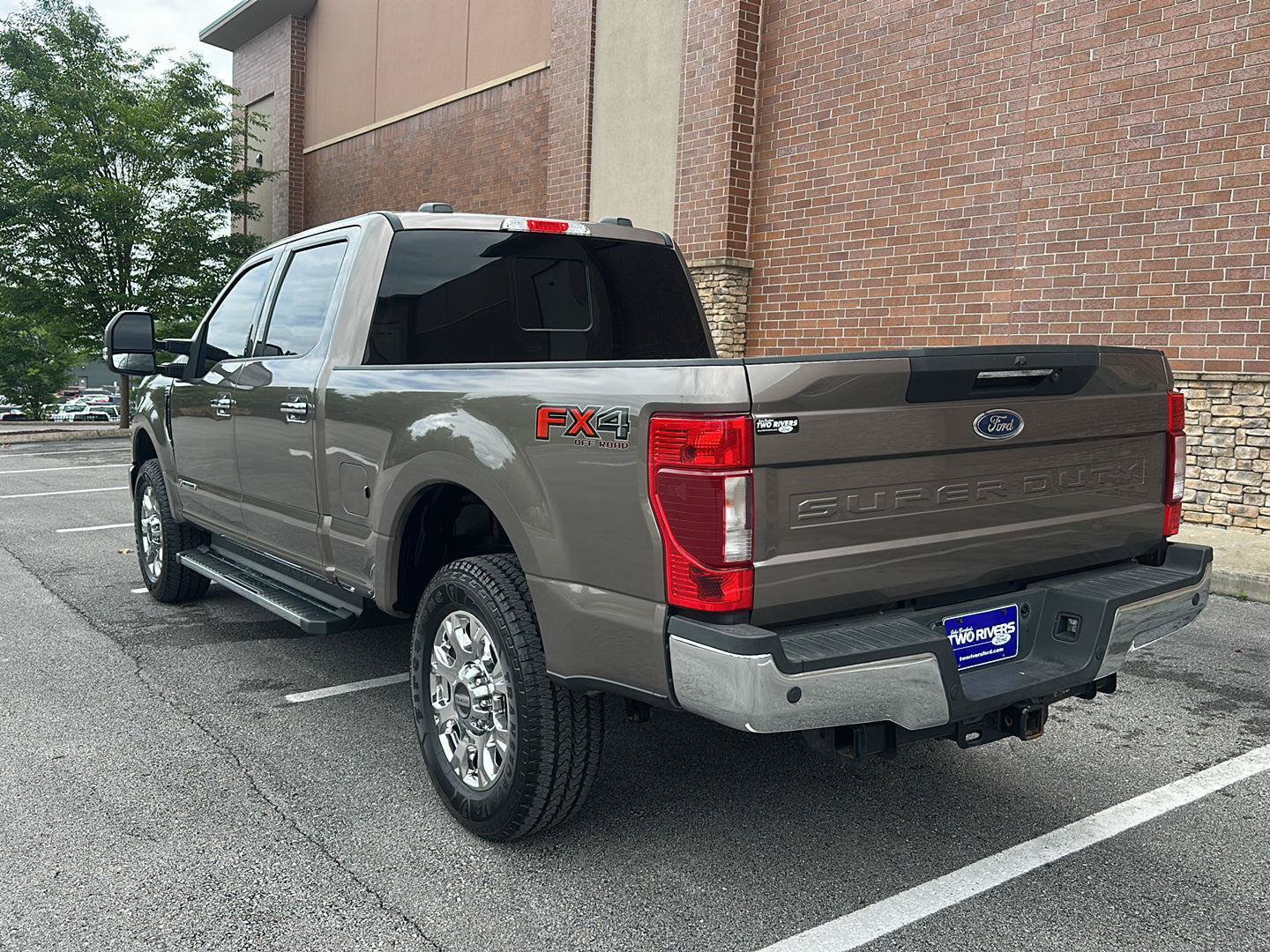 Certified 2021 Ford F250 Lariat w/ Lariat Ultimate Package AWD/4WD image 3