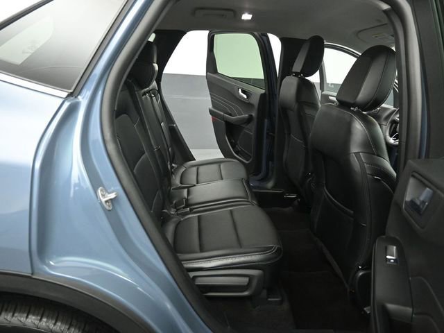 Certified 2025 Ford Escape Platinum AWD/4WD image 40