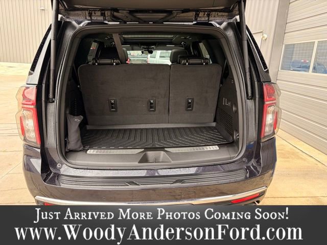 Used 2024 Chevrolet Tahoe Premier w/ Premium Package image 6