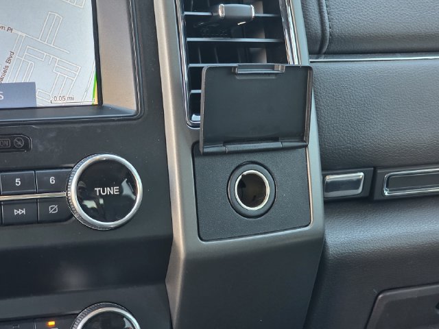 Certified 2021 Ford Expedition XLT AWD/4WD image 24