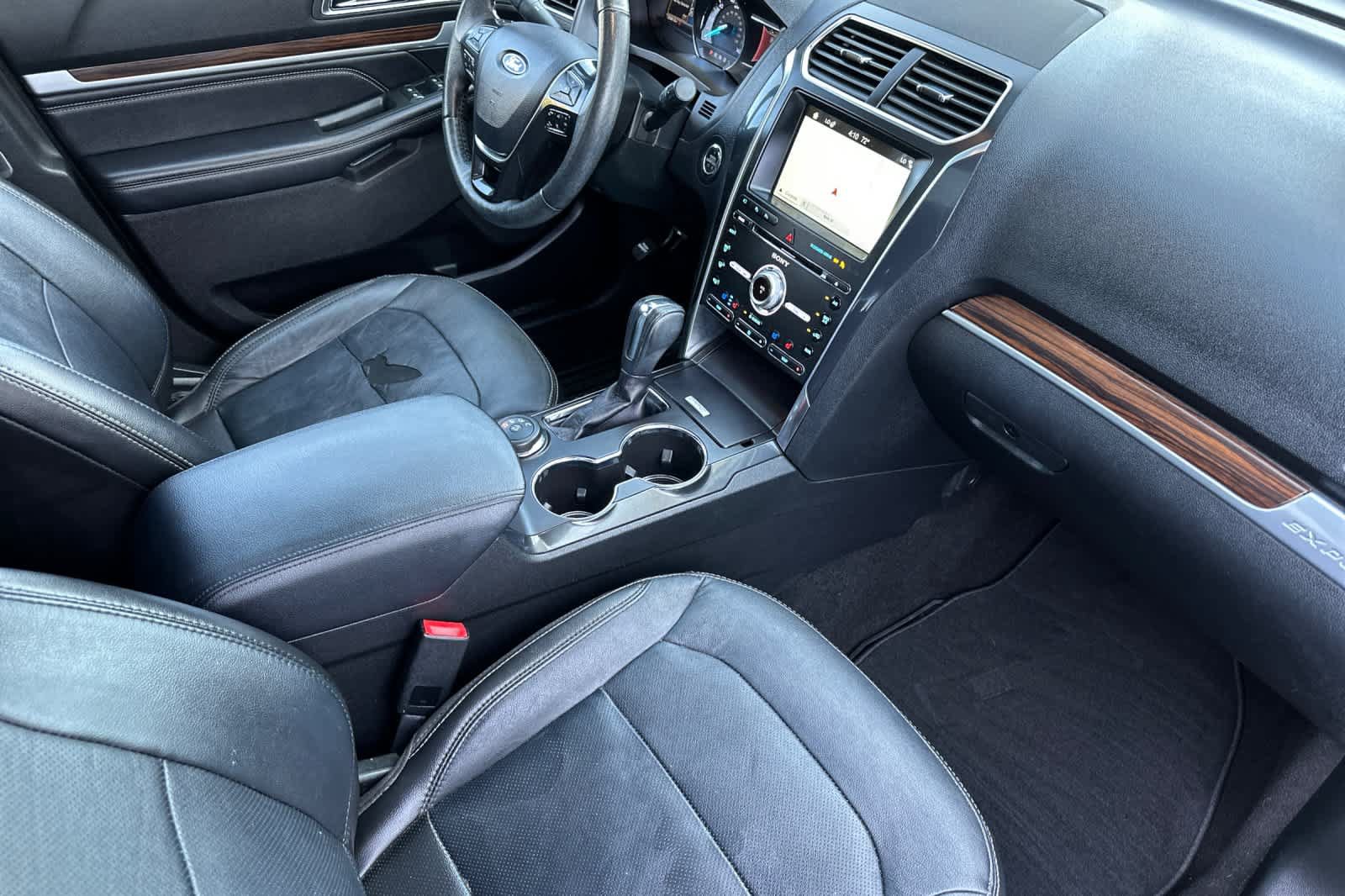 Certified 2018 Ford Explorer Limited w/ Equipment Group 301A AWD/4WD image 17