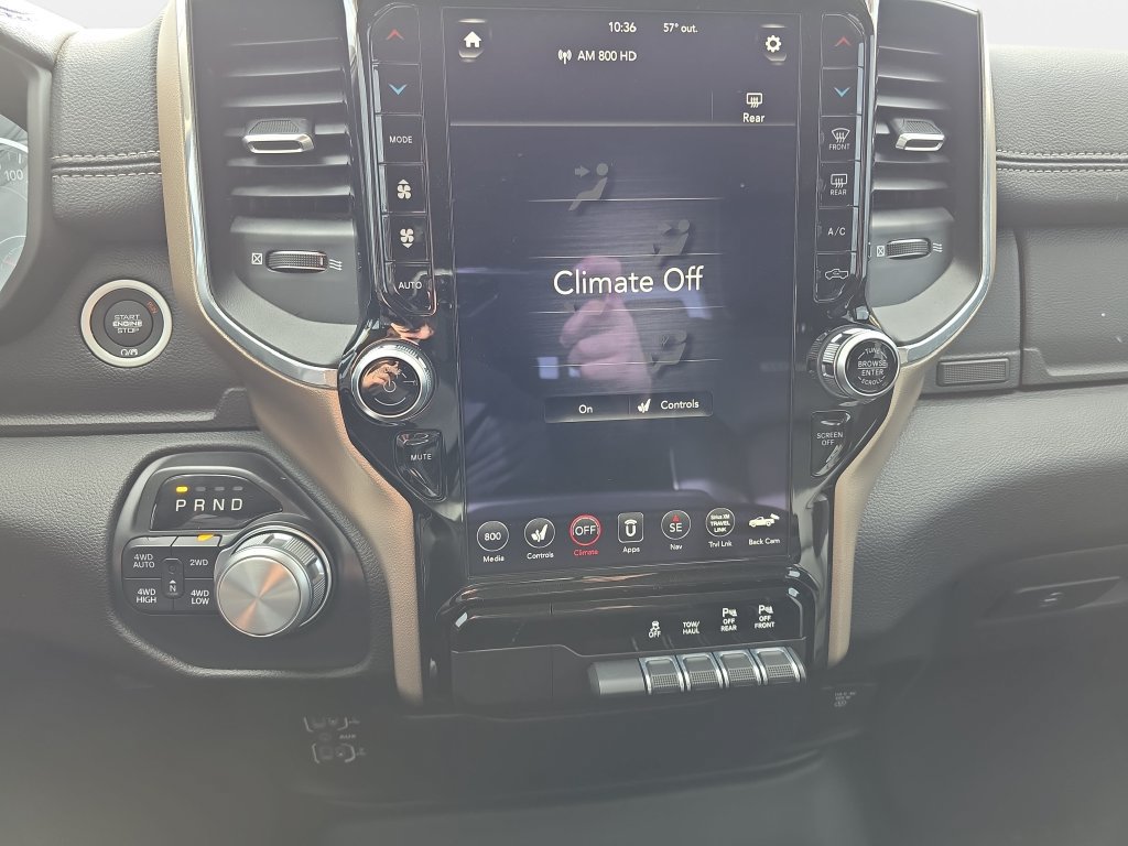 Used 2019 RAM 1500 Laramie AWD/4WD image 17