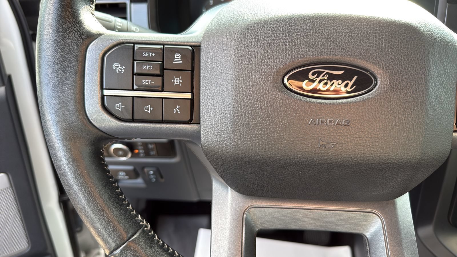 Certified 2024 Ford F150 Lariat w/ Bed Utility Package AWD/4WD image 16