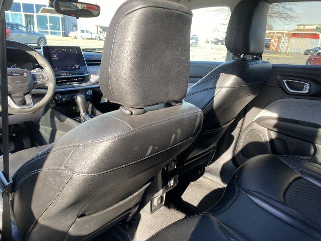 Used 2022 Jeep Compass Latitude image 29
