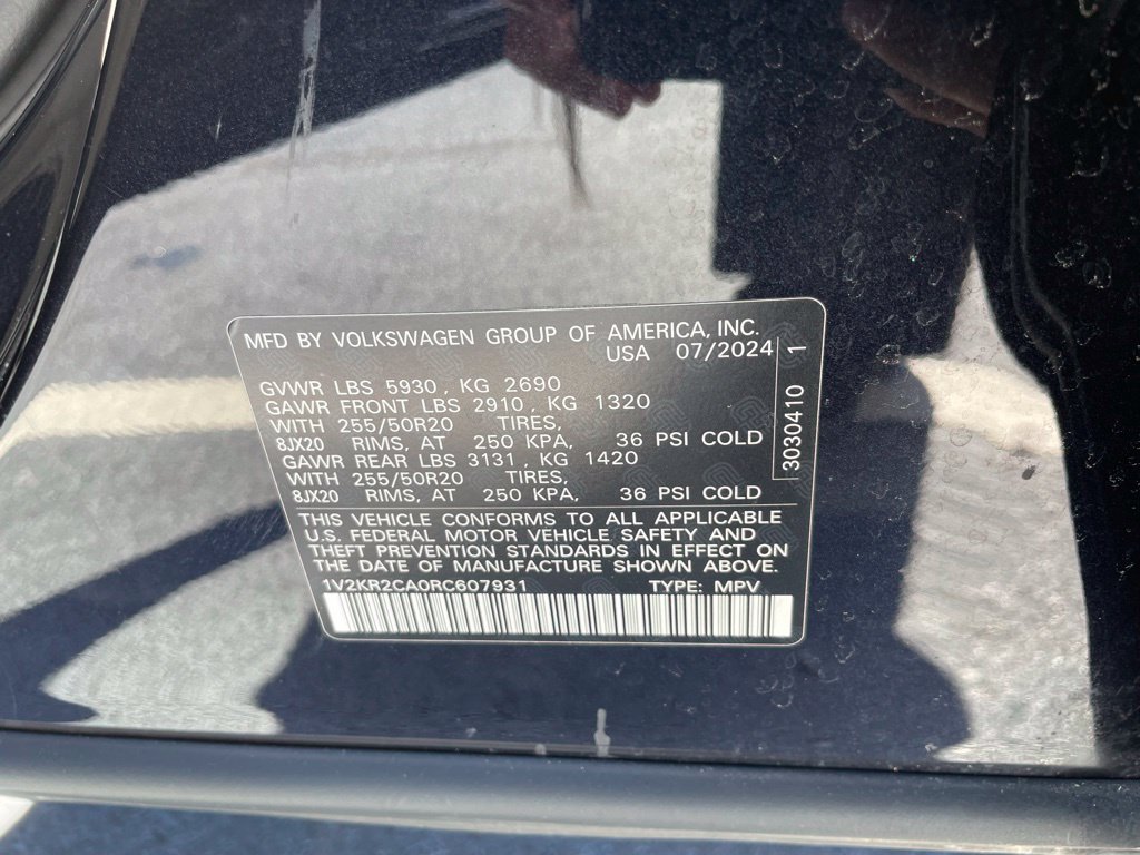 Used 2024 Volkswagen Atlas SE w/ Panoramic Sunroof Package AWD/4WD image 32