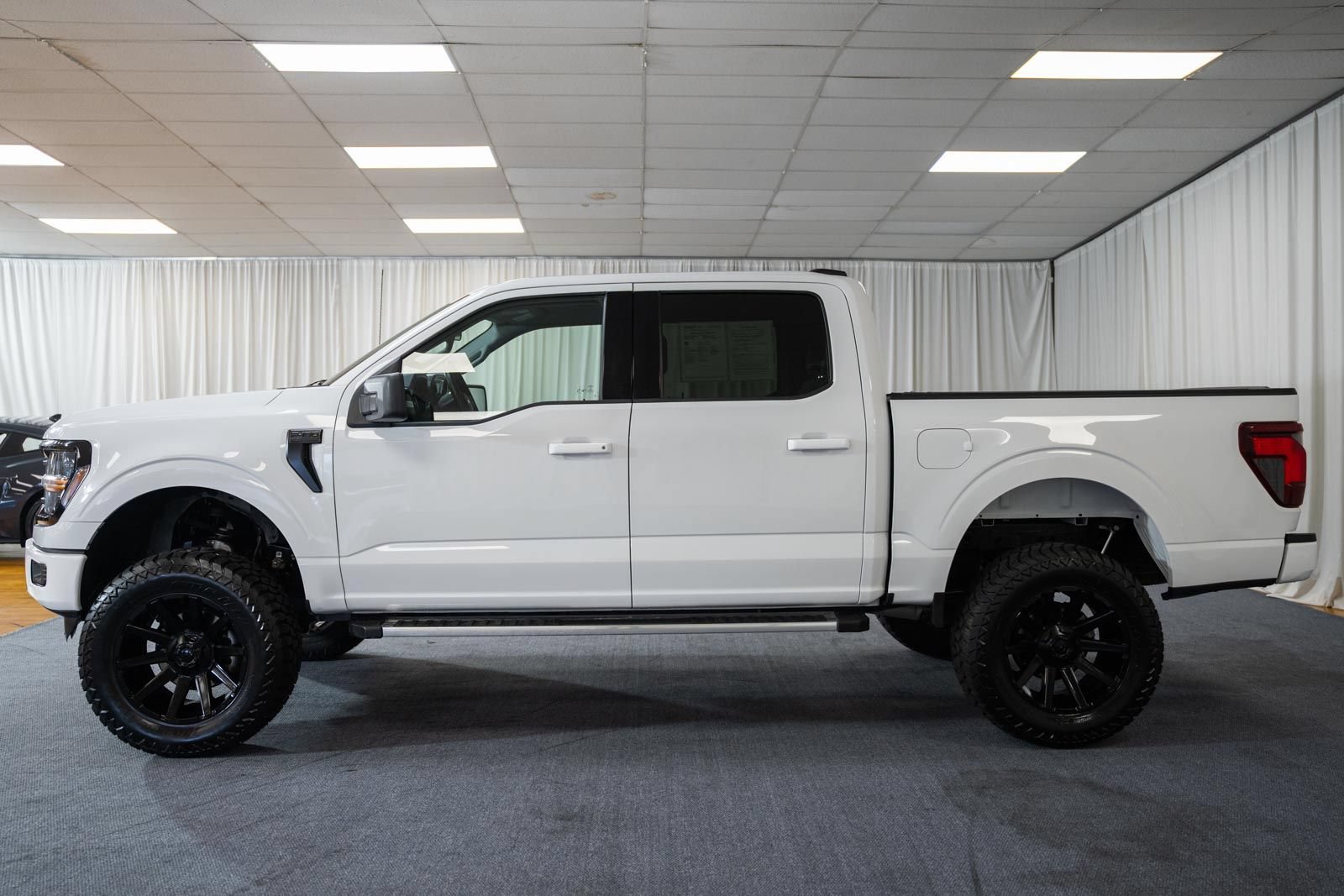 Certified 2025 Ford F150 XLT w/ Equipment Group 301A Standard AWD/4WD image 4