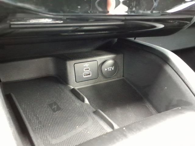 Certified 2024 Ford Escape Platinum w/ Premium Technology Package AWD/4WD image 22